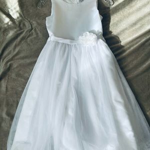 EUC communion dress, 3/4,sleeveless with a single rosette detail.